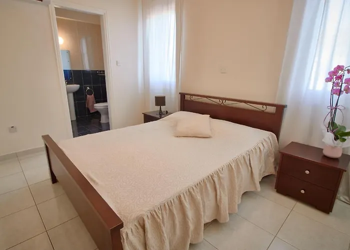 Persifonia Coral Bay